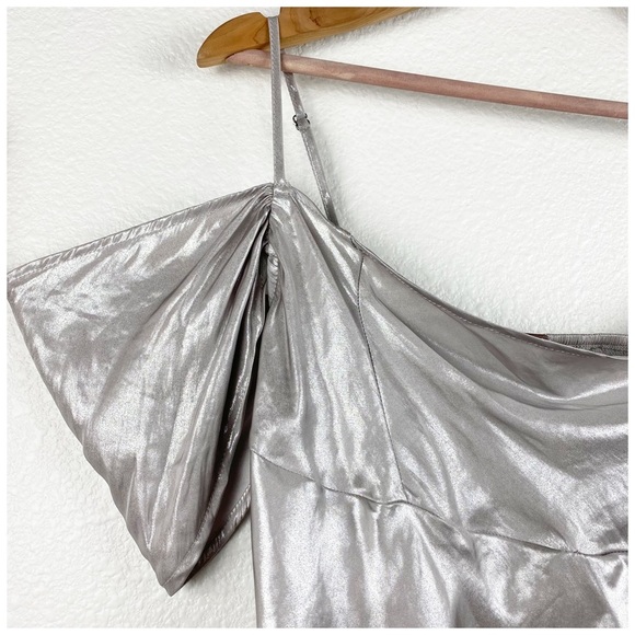 NWT Free People Cassandra Metallic Blouse in Pewter Size Small - Picture 8 of 14